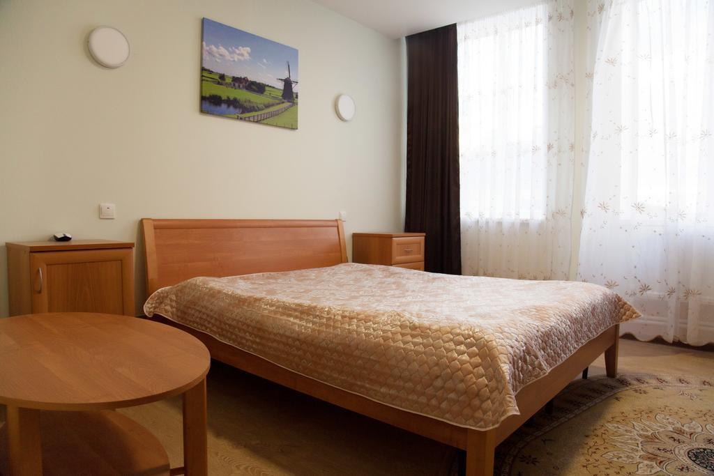 Skobar Mini Hotel Pskov Eksteriør billede